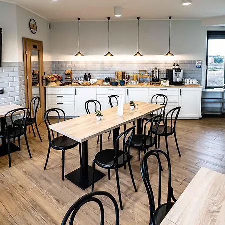 Sleep Port - Bezpłatny Parking Nocleg ze śniadaniem Gdańsk