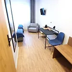 Sleep Port - Bezplatny Parking 3*