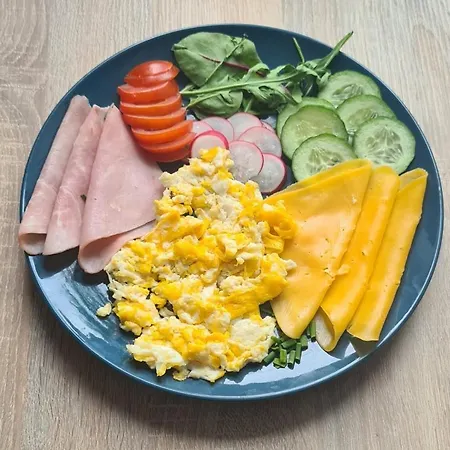 Sleep Port - Bezplatny Parking 4*