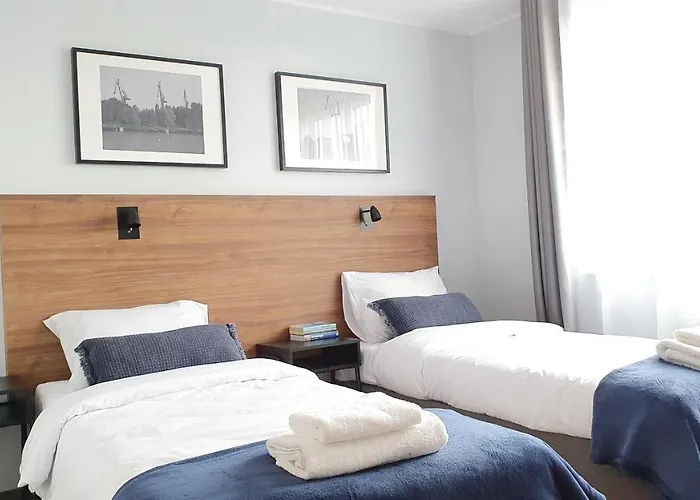 Alojamento de Acomodação e Pequeno-almoço Sleep Port - Bezplatny Parking