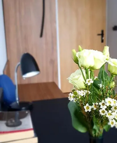 Sleep Port - Bezplatny Parking Couette-café 4*