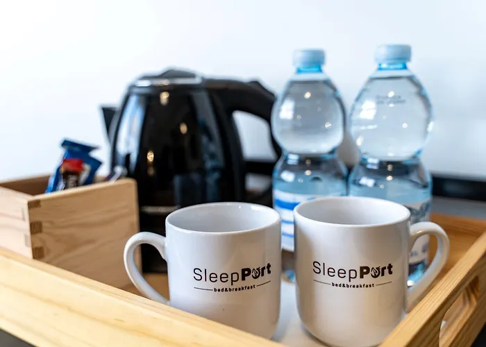 Sleep Port - Bezplatny Parking Bed & Breakfast