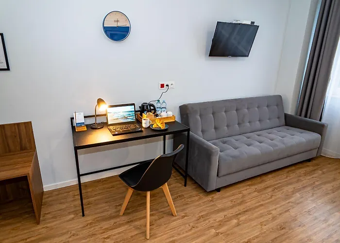 Sleep Port - Bezplatny Parking Oda ve Kahvaltı 3*